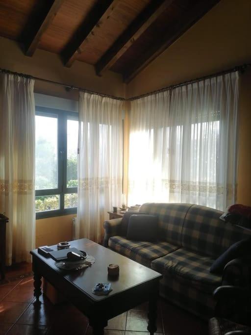 La Casa Azul De Lua Un Lugar Magico Villa Juncedo Buitenkant foto