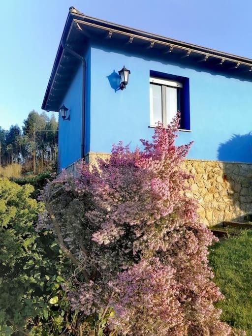 La Casa Azul De Lua Un Lugar Magico Villa Juncedo Buitenkant foto